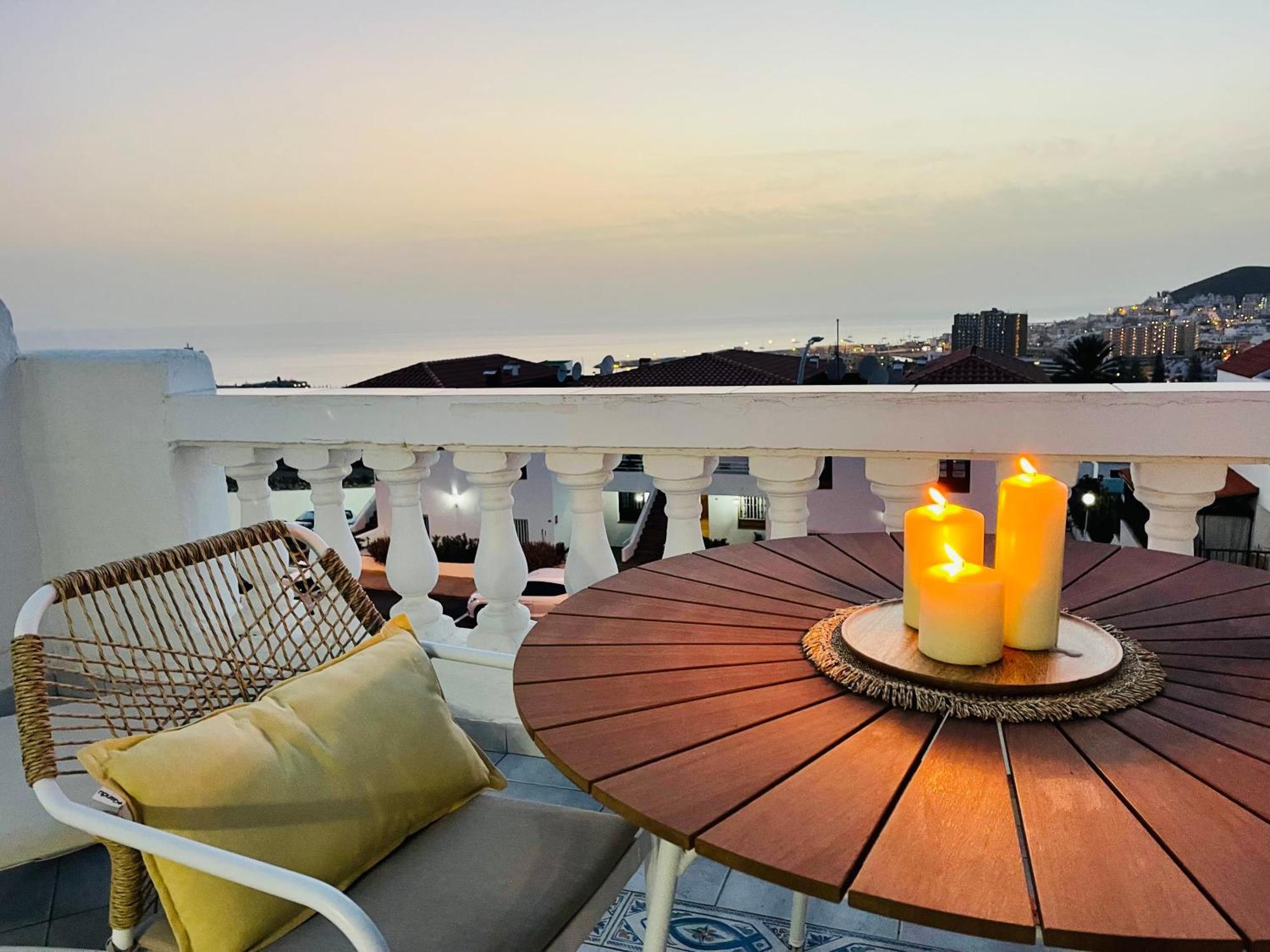 Seaview Port Royal, Los Cristianos, Heated Pool, Wifi Лос Кристианос Экстерьер фото